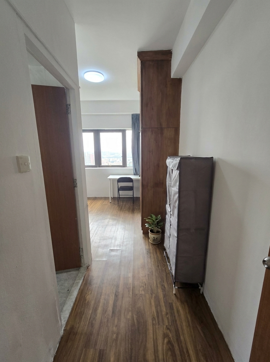 Common room in Bedok, D16