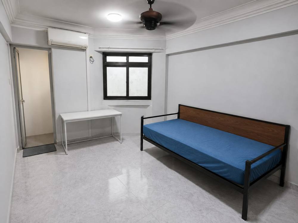 Master room in Jurong