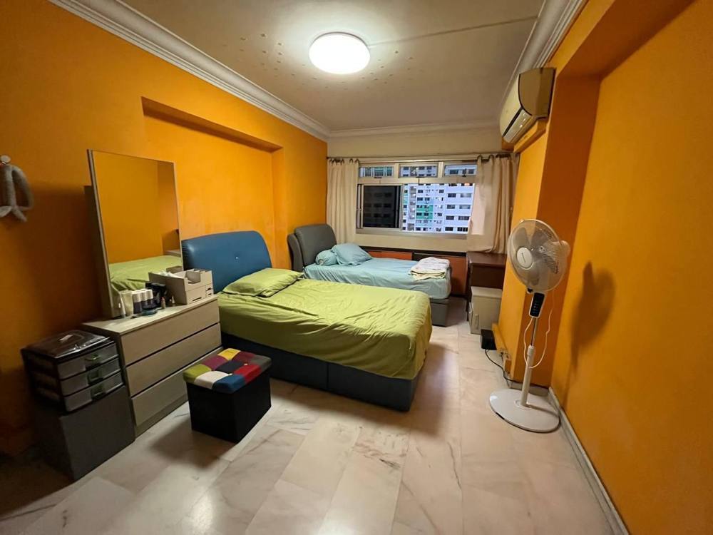 Master room in Jurong