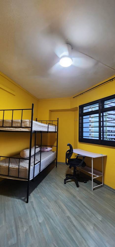 Rooms in Sembawang, photo 1 of 3